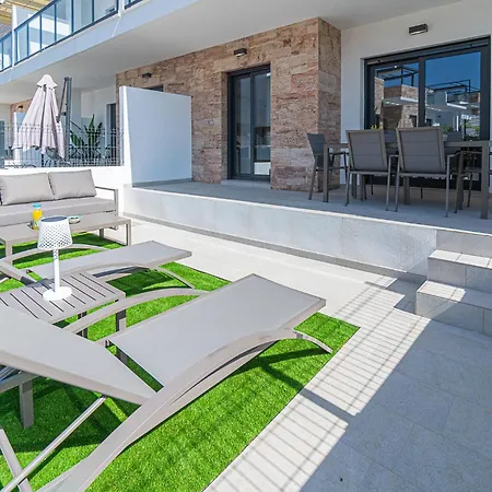 Amarillo Apartamento Pilar de la Horadada
